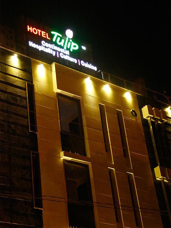 Tulip Continental Hotel Hamirgarh Exterior photo